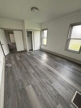 1245 PH W in Onalaska, WI - Building Photo - Building Photo