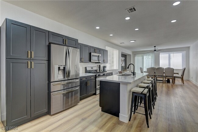 property at 1176 Colgate Ln