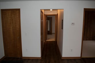 Northwood Manor in Madison Heights, MI - Foto de edificio - Building Photo