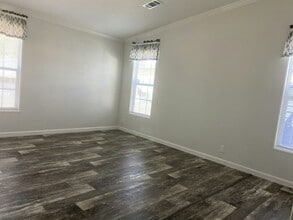 321 Queen Mary Loop in Lakeland, FL - Building Photo - Building Photo