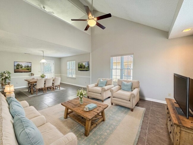 8 Clayton Ln in Statesboro, GA - Building Photo - Building Photo