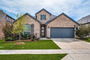 3004 Comal Dr in Little Elm, TX - Building Photo