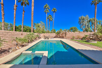 49035 Tango Ct in La Quinta, CA - Foto de edificio - Building Photo