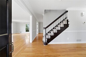 220 Clipper Bay Dr in Alpharetta, GA - Building Photo - Building Photo