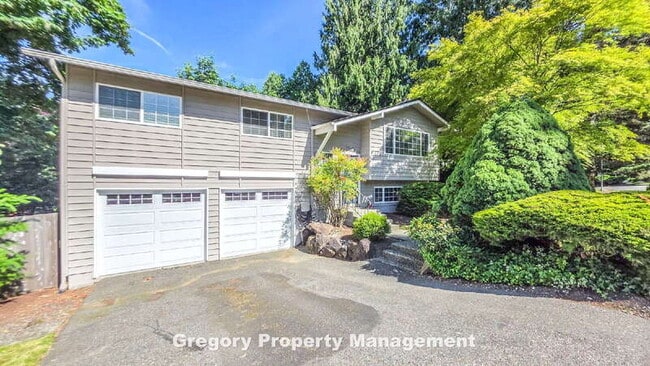 property at 17606 Brook Blvd