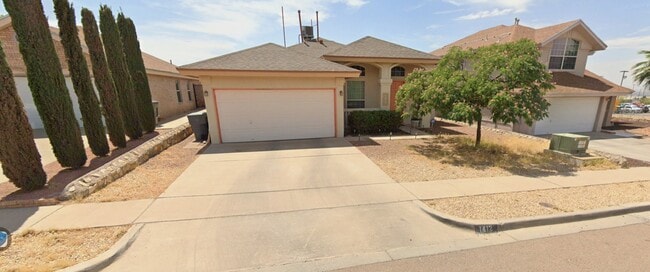 property at 1412 Stone Pointe Way