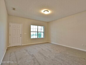 1034 Brierfield Dr in Jacksonville, FL - Building Photo - Building Photo
