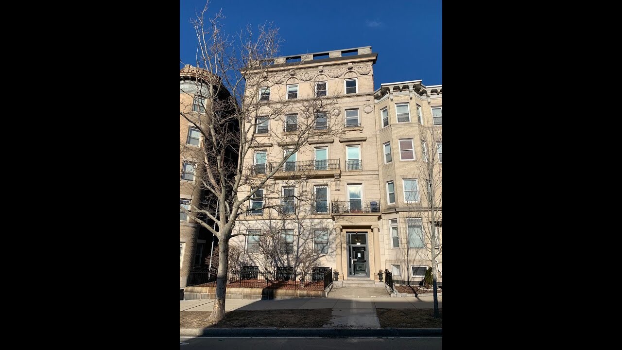 465 Park Dr, Unit 1 in Boston, MA - Building Photo