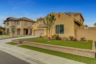 5642 Breckenridge St in North Las Vegas, NV - Building Photo - Building Photo