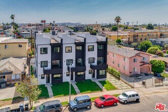 4826 Pickford St in Los Angeles, CA - Building Photo - Building Photo