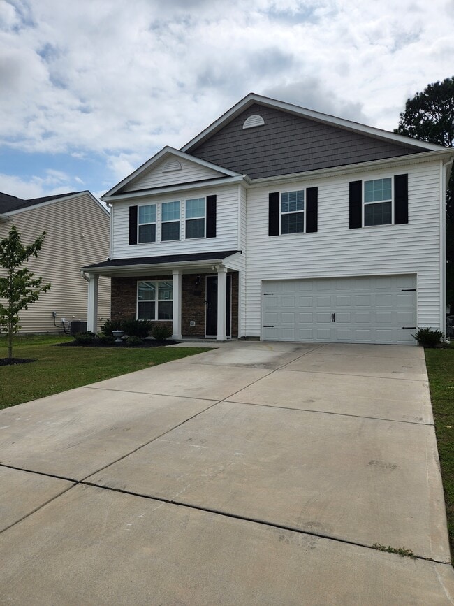 4517 Sandstone Dr in Greenville, NC - Building Photo - Building Photo
