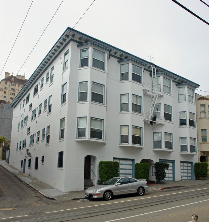 1055 Washington St in San Francisco, CA - Building Photo