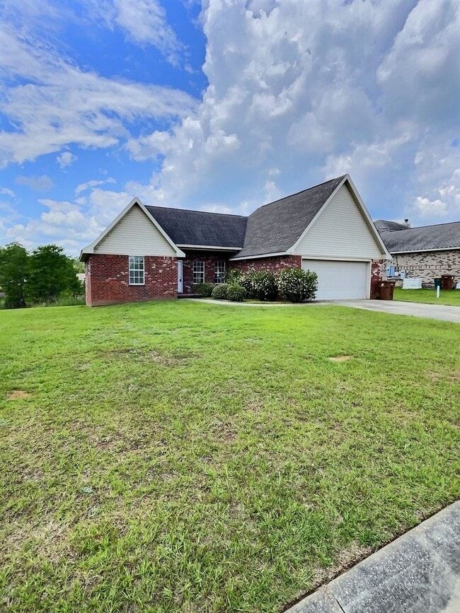 property at 15091 Audubon Lake Blvd