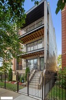 4014 N Mozart St in Chicago, IL - Building Photo