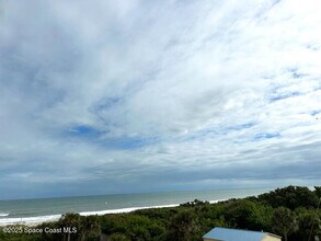 3060 N Atlantic Ave in Cocoa Beach, FL - Building Photo - Building Photo
