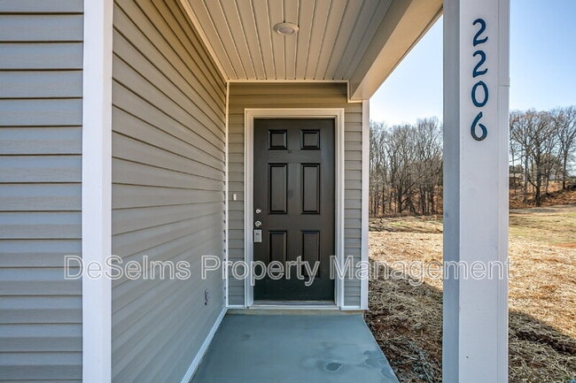 2206 Yearling Dr in Spring Hill, TN - Building Photo - Building Photo