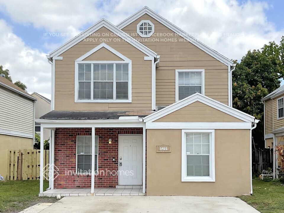 3401 Kapot Terrace in Miramar, FL - Building Photo