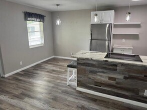 311 Chatham O in West Palm Beach, FL - Building Photo - Building Photo