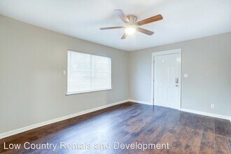 1121 E Park Ave in Savannah, GA - Building Photo - Building Photo