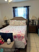 3777 NW 78th Ave in Hollywood, FL - Building Photo - Building Photo