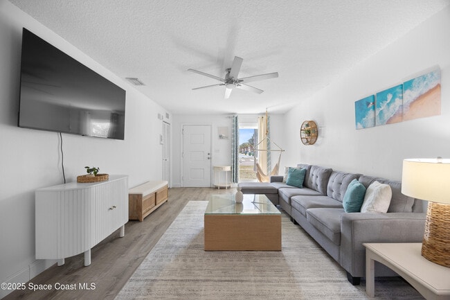 532 Roosevelt Ave in Satellite Beach, FL - Building Photo - Building Photo