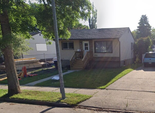 11935-11946 46 St NW in Edmonton, AB - Building Photo