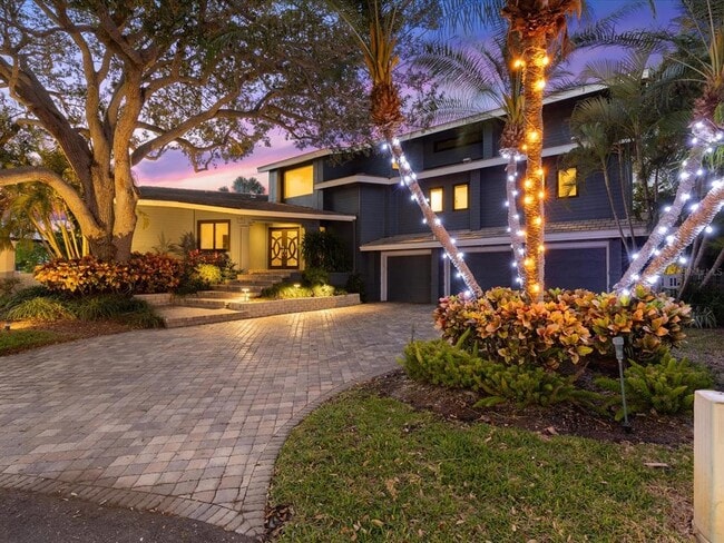 621 Belle Isle Ave in Belleair Beach, FL - Building Photo - Building Photo