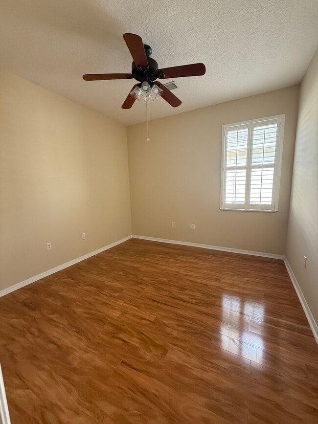 867 SW Rocky Bayou Terrace in Port St. Lucie, FL - Foto de edificio - Building Photo