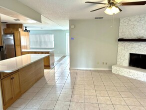 10331 Cedarhurst Ave in Orlando, FL - Building Photo - Building Photo