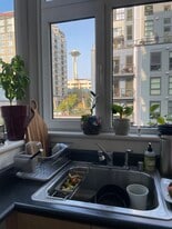 2717 Western Ave, Unit 4000 in Seattle, WA - Building Photo