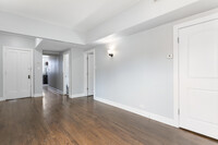 1108 W Glenlake Ave in Chicago, IL - Building Photo - Building Photo