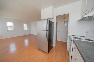 1467 Russell St in Berkeley, CA - Building Photo - Building Photo