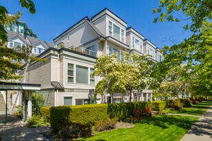 2727 E Kent Av N in Vancouver, BC - Building Photo