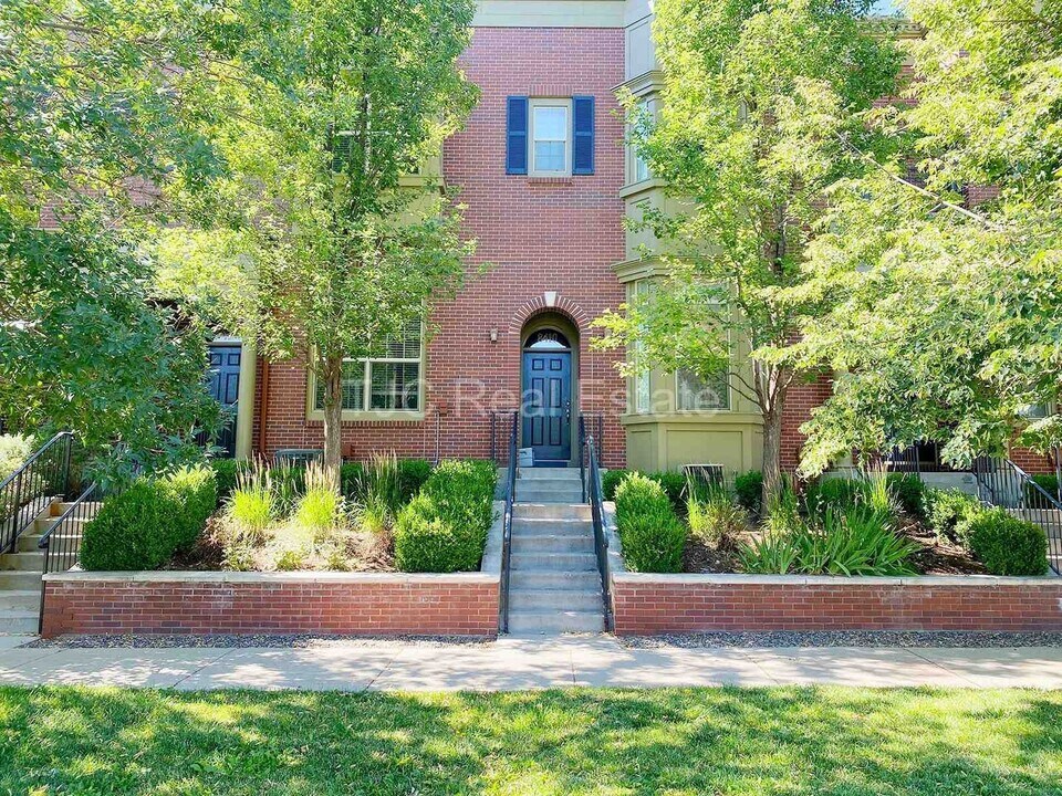 8410 E 29th Ave in Denver, CO - Building Photo