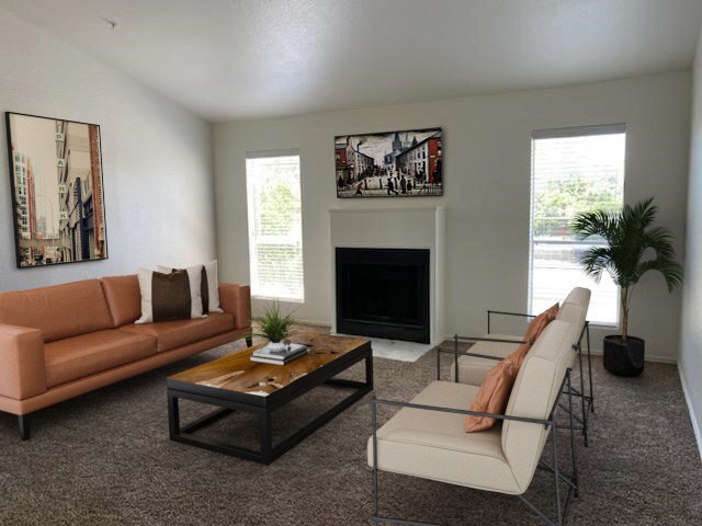 Hampton Court in Garland, TX - Foto de edificio - Building Photo