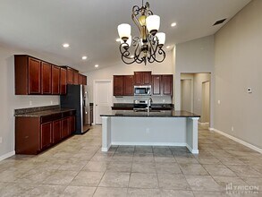 9701 Sage Creek Dr in Ruskin, FL - Building Photo - Building Photo