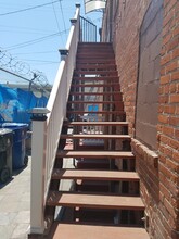 108 S Cummings St, Unit 108 in Los Angeles, CA - Building Photo - Building Photo