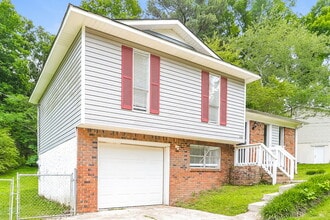 2561 Gaylon St in Birmingham, AL - Building Photo - Building Photo