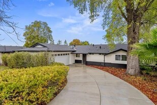 2660 Ross Pl in Walnut Creek, CA - Building Photo
