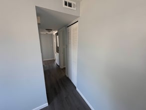 192 Mary Ct in Bartlett, IL - Building Photo - Building Photo
