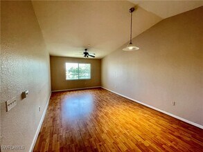 8274 Key Royal Cir in Naples, FL - Building Photo - Building Photo