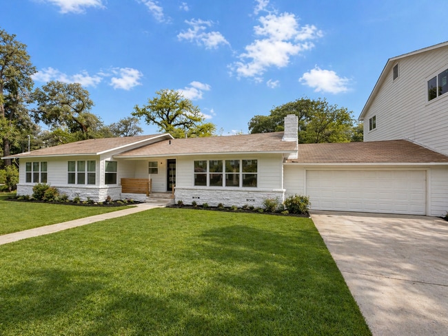 property at 918 Keith Ln