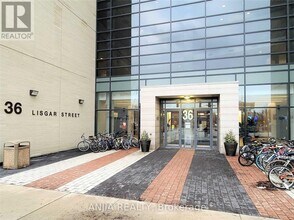 36 Lisgar St in Toronto, ON - Building Photo - Building Photo