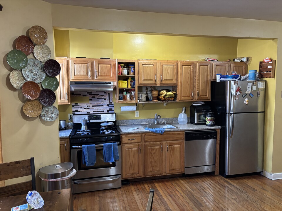137 Intervale St in Dorchester, MA - Foto de edificio