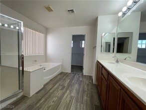 717 Fort Mandan Ct in North Las Vegas, NV - Building Photo - Building Photo