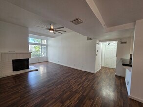 7800 Topanga Canyon Blvd, Unit 303 in Canoga Park, CA - Building Photo - Building Photo