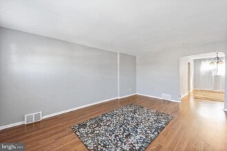 3006 Heather Rd in Folcroft, PA - Building Photo - Building Photo