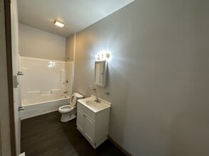 83 E Main St in Gouverneur, NY - Building Photo - Building Photo