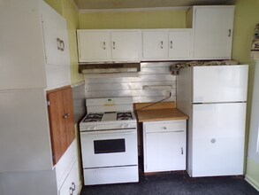 96 Alabama Ave in Asheville, NC - Building Photo - Building Photo