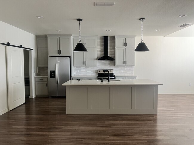 129 Middleton Ln in Clovis, NM - Building Photo - Building Photo